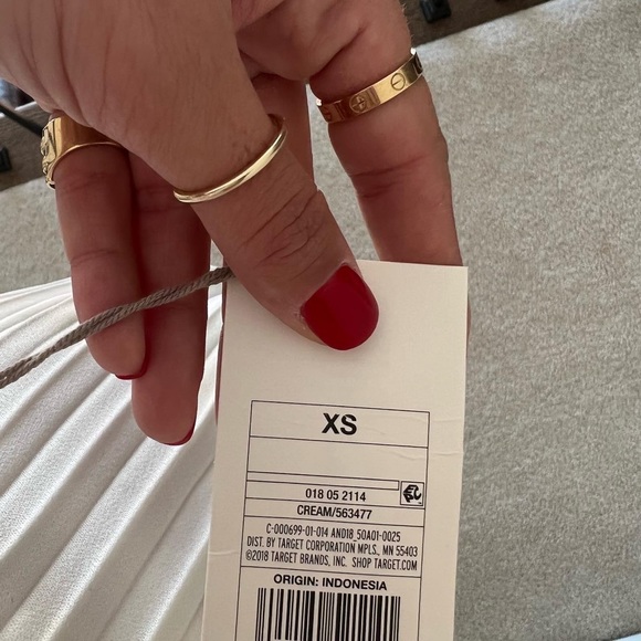 PLEATED WHITE SKIRT - Picture 5 of 6